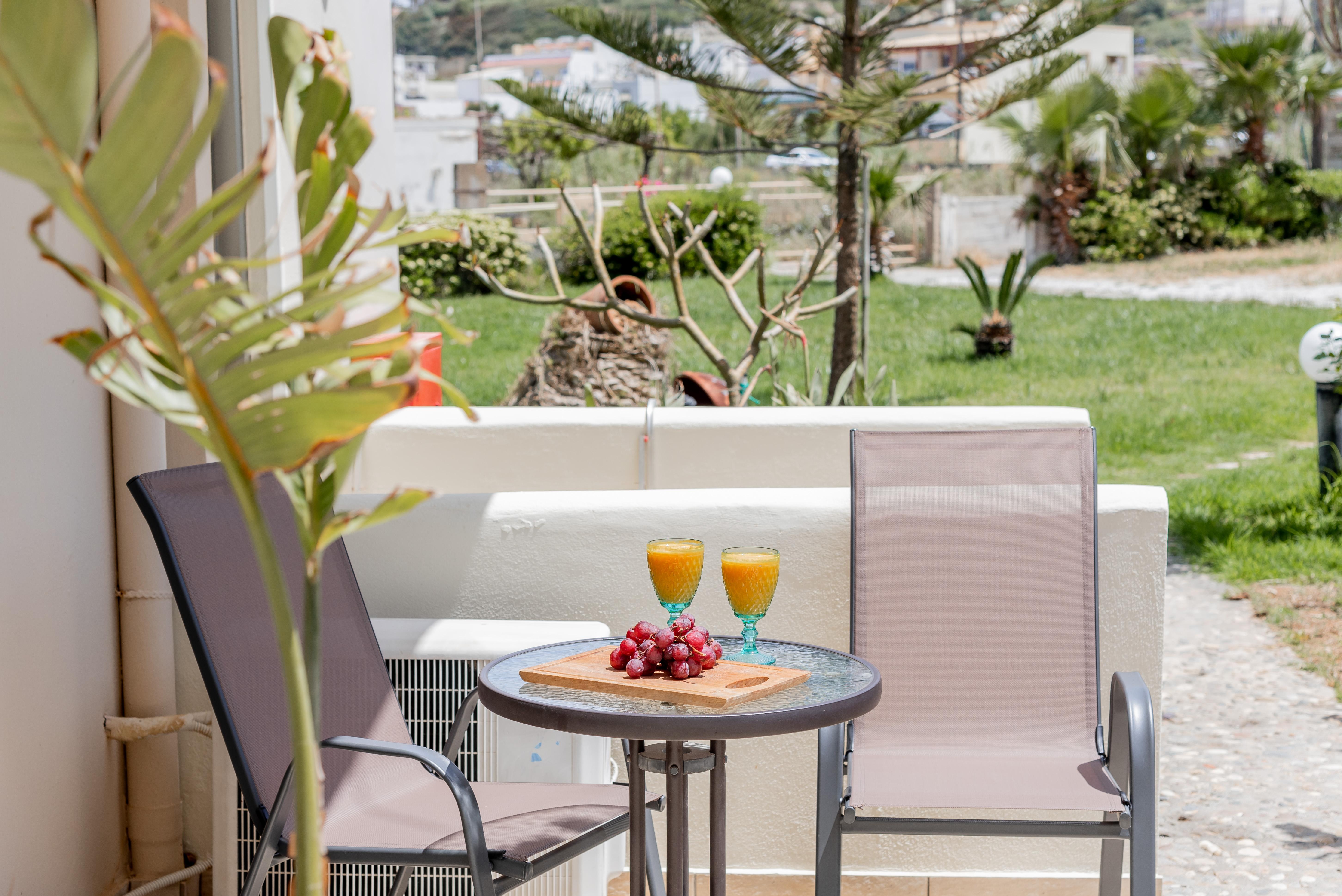 Almyra Apartments & Suites Sfakaki Ngoại thất bức ảnh