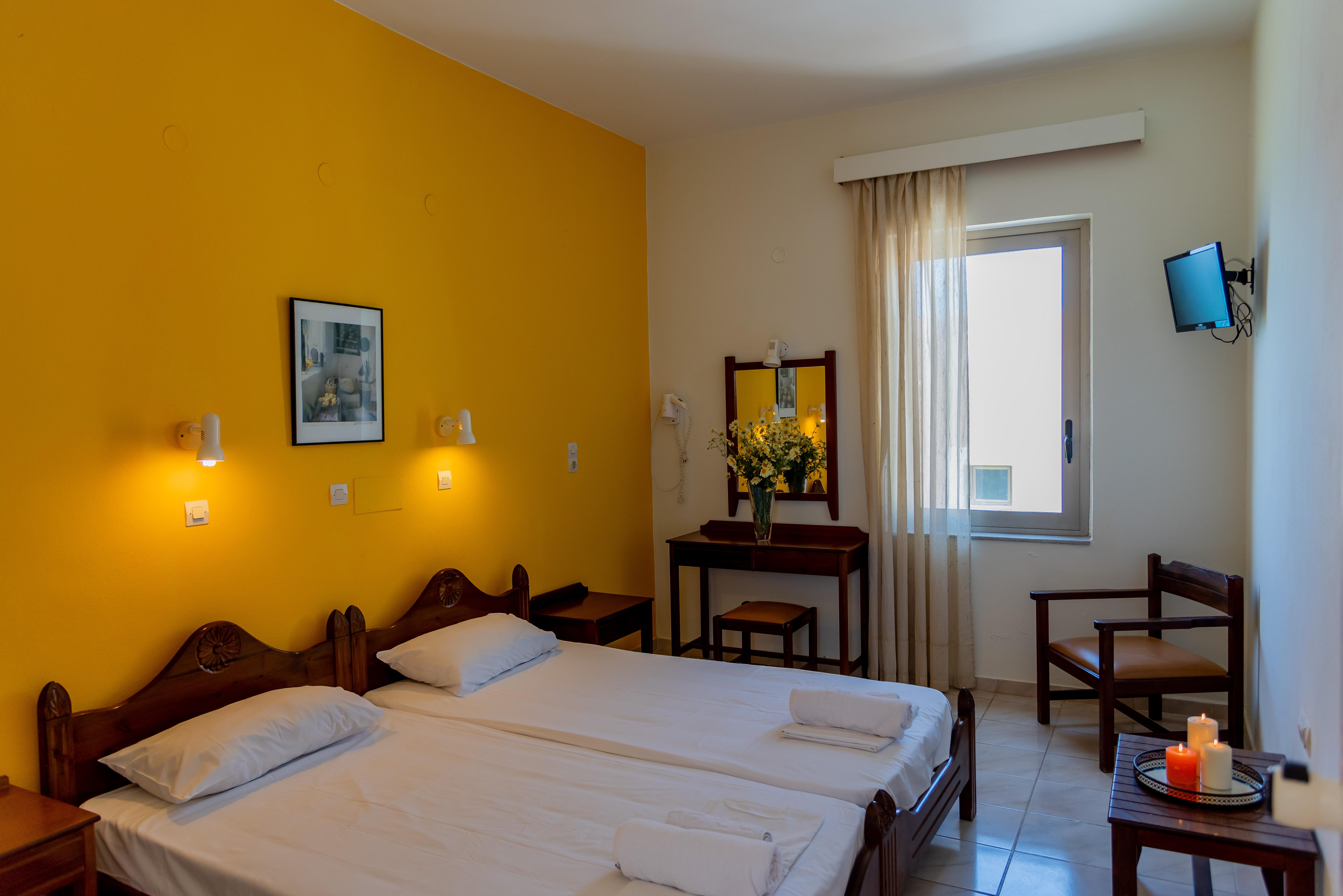 Almyra Apartments & Suites Sfakaki Ngoại thất bức ảnh