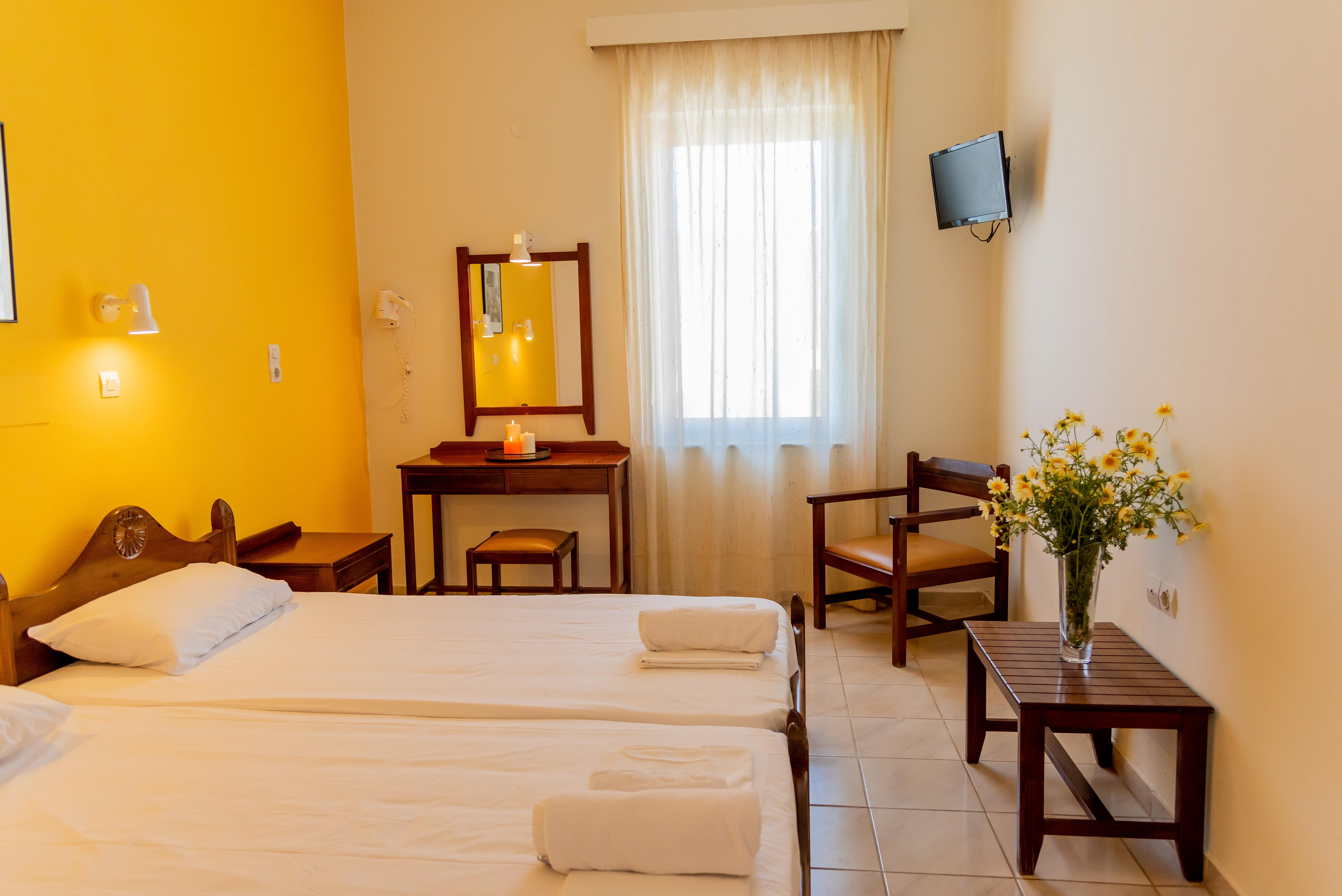 Almyra Apartments & Suites Sfakaki Ngoại thất bức ảnh